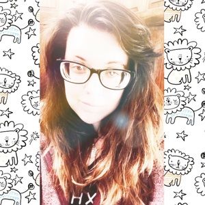 Meet your Posher, Elyse